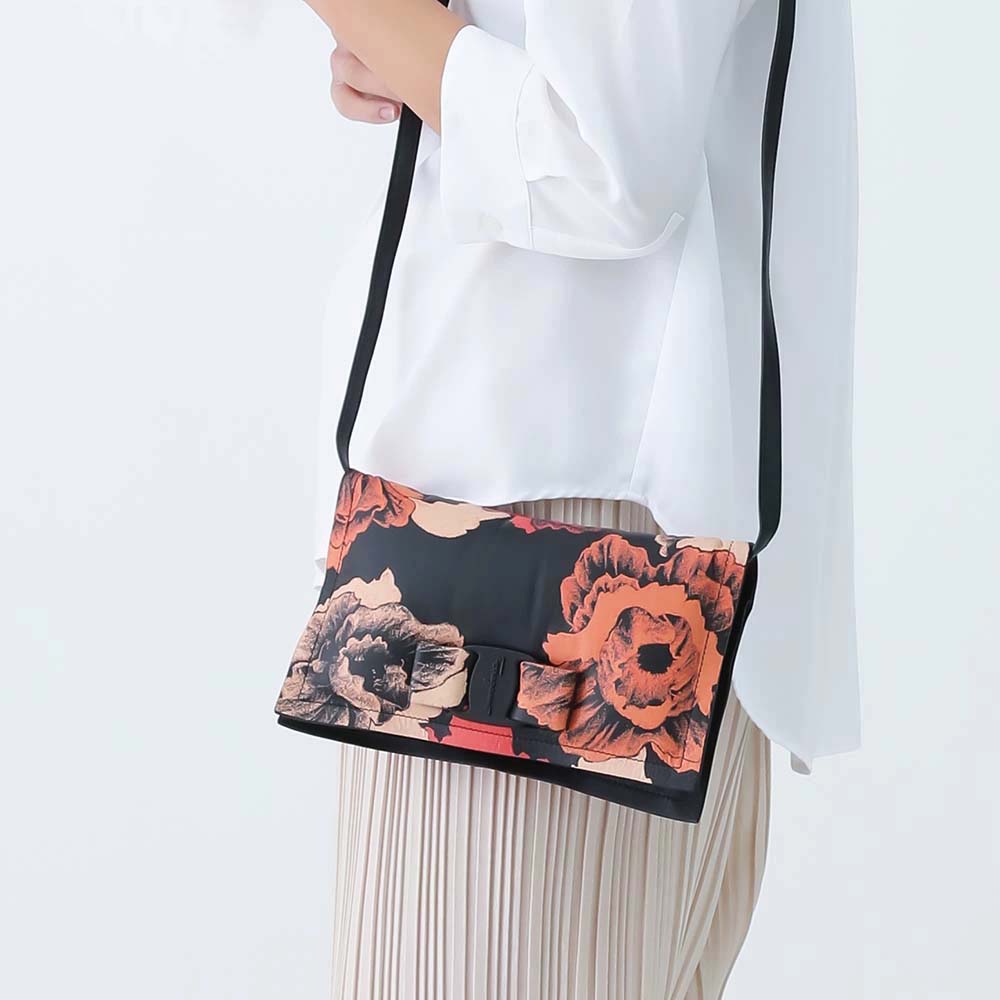 FENDI ショルダーバッグ カモン 8BT366 AQ0K F04TX ミディアム FENDI フェンディ ショルダーバッグ カモン 8BT366 AQ0K F04TX