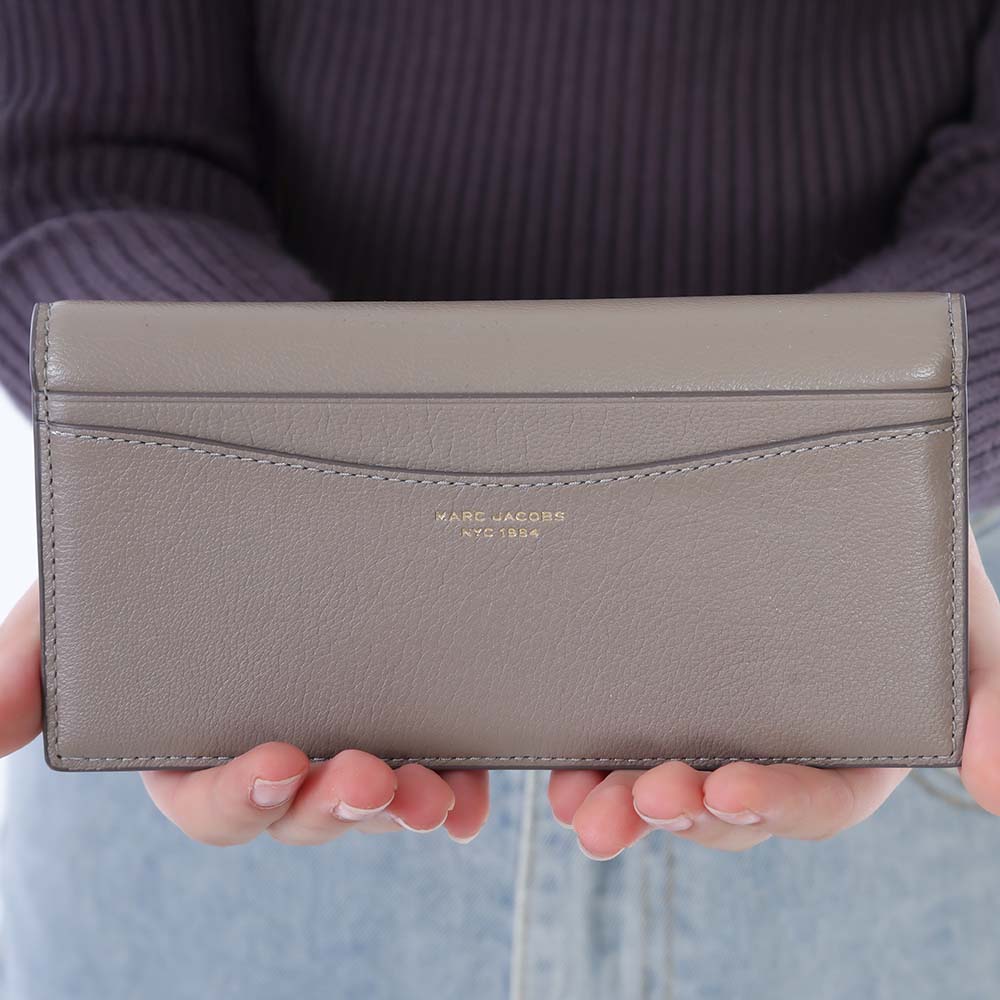 【国内即発】MARC JACOBS 2F3SMN053S07 100 チェーン ウォレット MARC JACOBS 全品5%OFFクーポン☆31日迄☆マークジェイコブス