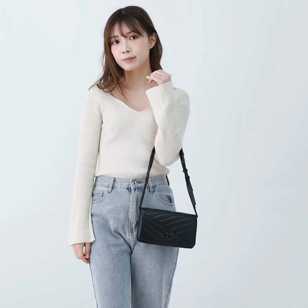 ✨美品✨トリーバーチ　ショルダーバッグ 2way ボンベ ティースモール　黒 極美品 トリーバーチ 2wayショルダーバッグ ドットレザー