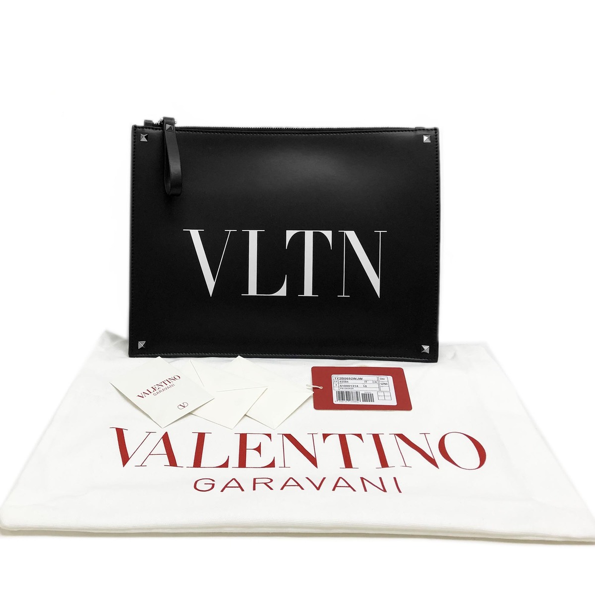 ☆2022年秋冬新作☆ VALENTINO ヴァレンティノ レザークラッチバッグ