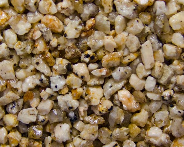 乾燥樹脂舗装砂利 伊勢錆 （20kg）10袋セット 5-7ｍｍ【送料無料】