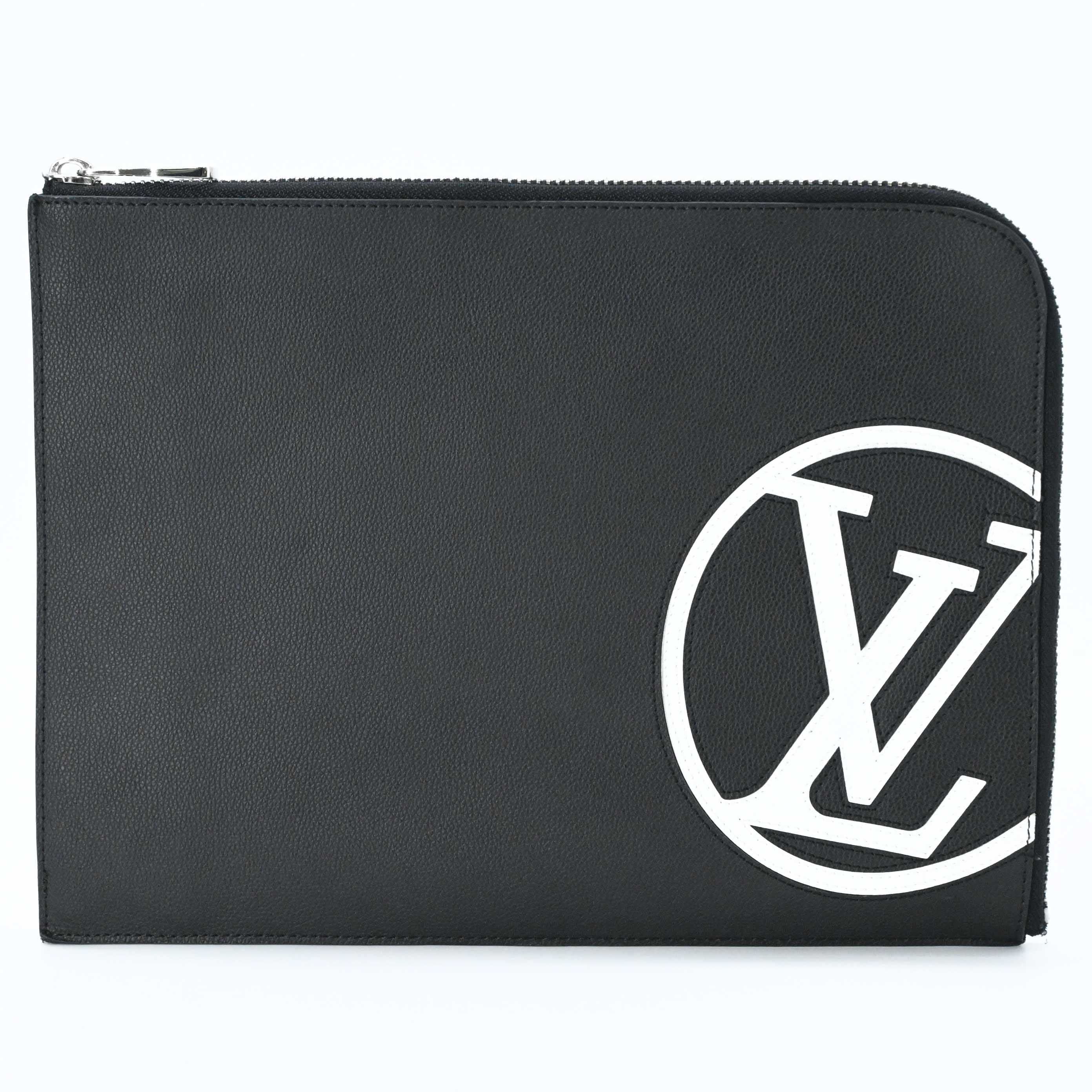 【美品】LOUIS VUITTON ヴィトン ポシェットワット秒GM トリヨン 二番め御徒面子 クラッチペダル御徒面子 LVロゴタイプ 黒いこと 黒 M67747