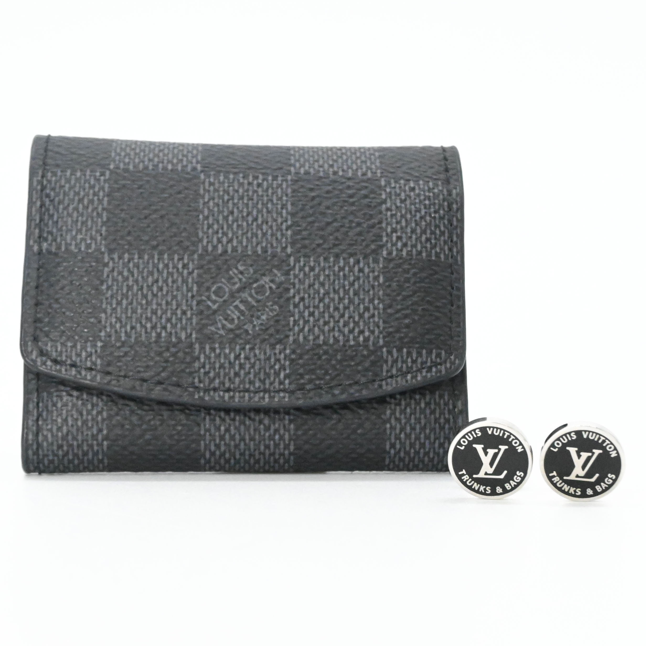 【美品】LOUIS VUITTON ルイヴィトン LV アワード カフリンク カフス メンズ ビジネス 紳士服 ブラック 黒 シルバー M00912 ケース付き｜ブランド買取販売SRC