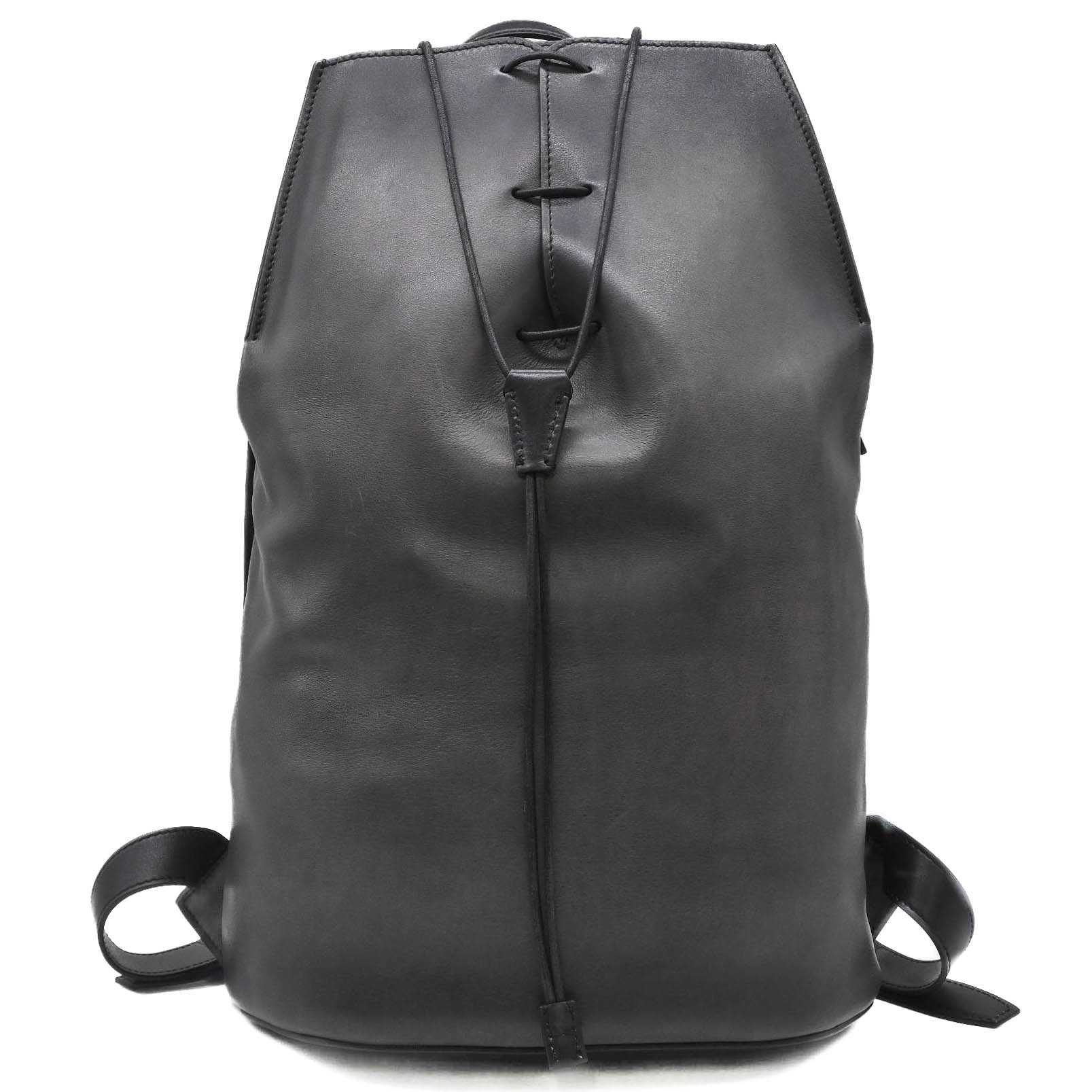 【お割り引き】【美品】Berluti ベルルッティ アレッサンドロ うしろ側風呂敷き包み 背嚢 ヴィテッロフィオーレ なめし革 黒 黒いこと メンズ