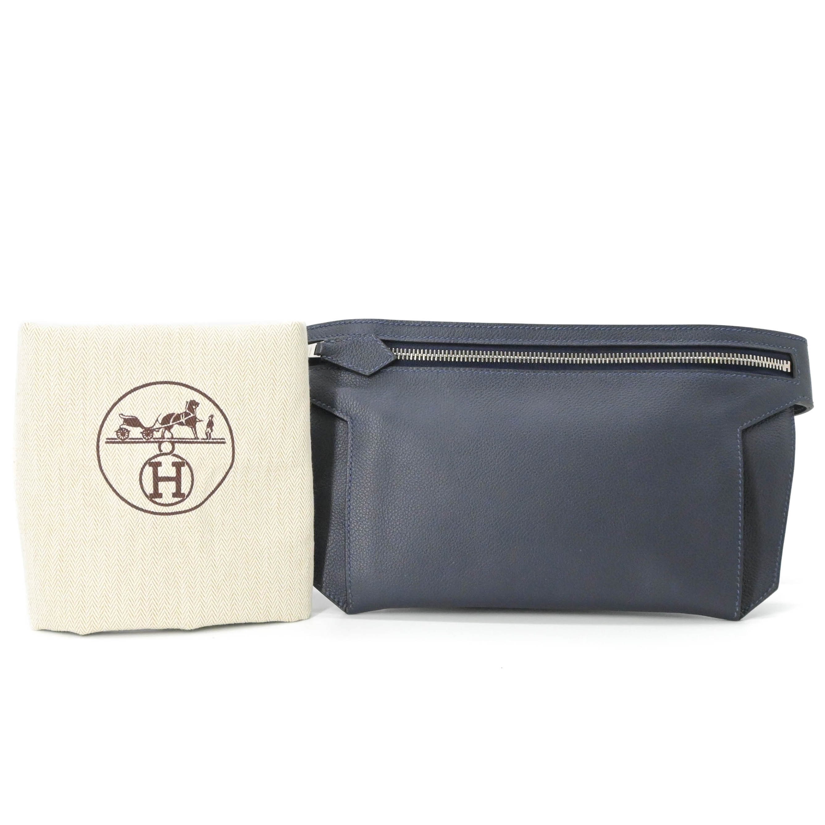 【美品】HERMES エルメス ウルトラプラ24 クロス エバーカラー ボディバッグ シルバー金具 ネイビー 青 Z刻印