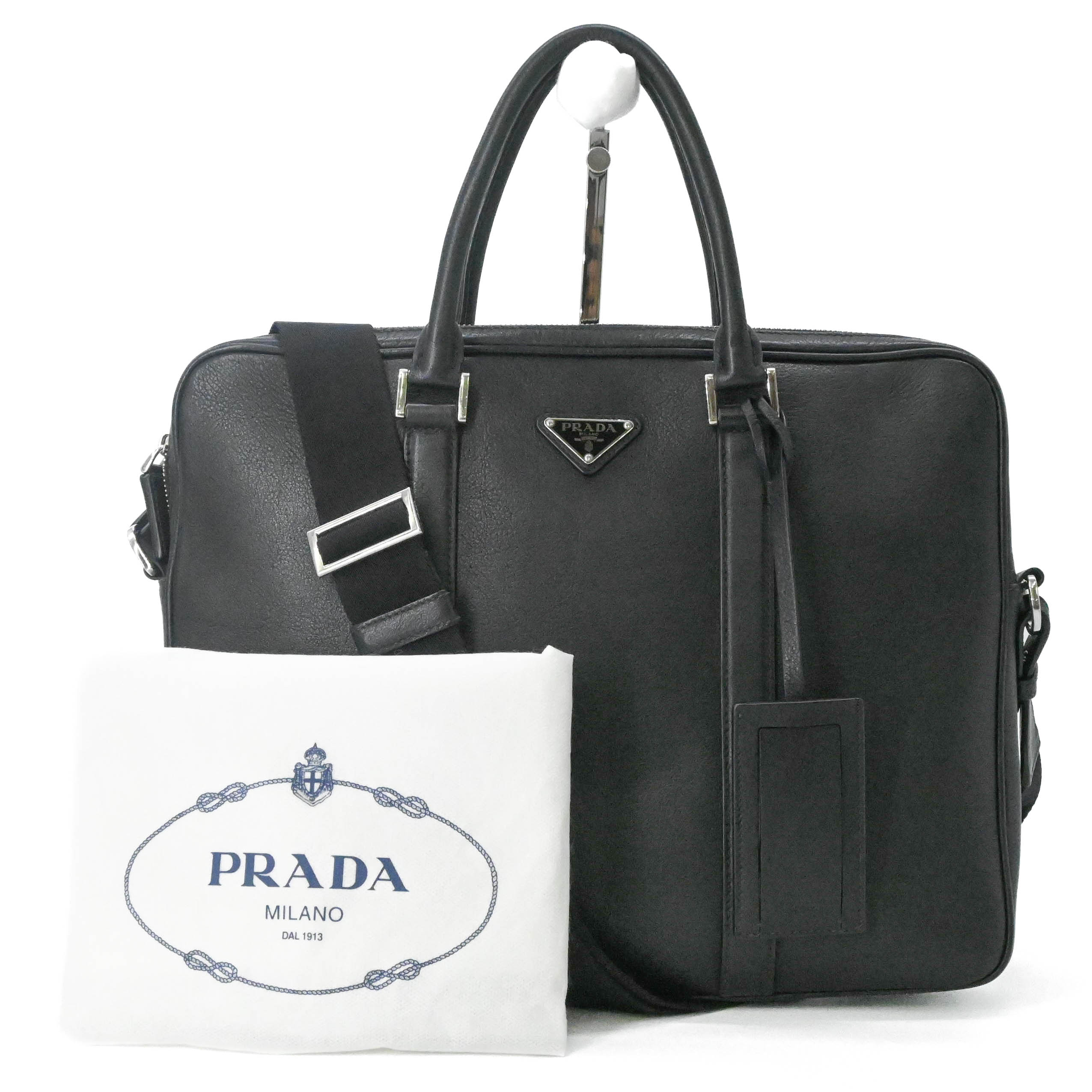 【美品】PRADA プラダ なめし革 ブリーフ容れもの 商行為御徒面子 ショルダーバッグ 三角形ロゴタイプ メンズ 黒いこと 黒 2VE368 白下げ札有