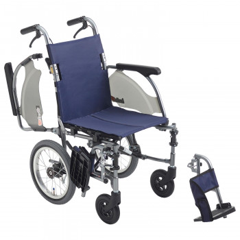 シルバー 介護 関連 軽くて扱いやすい車椅子!