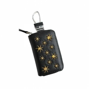 AWESOME(オーサム)　スマートキーケース　スタースタッズシリーズ　ブラック×ゴールド　ASK-STM02 家具 収納 ラック | 関連単語 オープンラック スリムラック 扉付き収納 キッチンラック フリーラック 突っ張り棚 テレビボード ハンガーラック 隙間収納 書類ラック