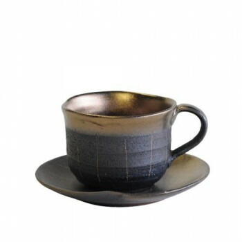 M0975 コーヒーC/S 金彩十草 黒 和食器 コーヒー 紅茶 お茶 | 関連単語 インスタント 茶葉 煎茶 茶器 ハーブティー 自家焙煎 ドリップ 粉末 ウーロン茶 フレーバー 有機栽培 ギフト ティーバッグ 緑茶 カフェインレス カフェラテ お徳用 ストレートティー デカフェ