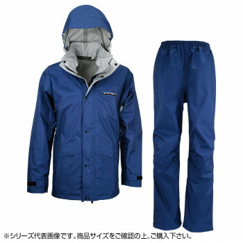 3層構造でさらりとした着心地のレインスーツ