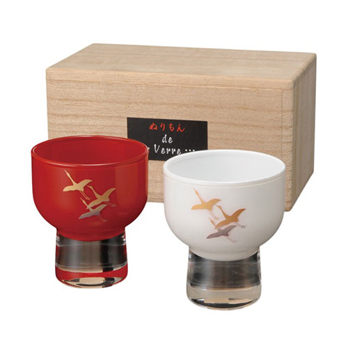 紀州塗 ぬりもんdeVerre 盃 紅白ペア 千羽鶴 木箱入 φ5.6×6.5cm C7120108 食器 | 関連単語 大皿 モダン 食洗機対応 ギフト 割れにくい 茶碗 セット 北欧 洋食器 小鉢 丸皿 来客用 軽量 陶器 和風 おしゃれ パーティー 電子レンジ対応 スープボウル カップ 薄型