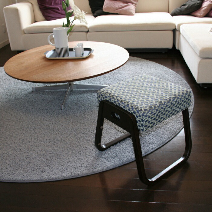 楽天市場 急な来客で椅子が足りない時に 予備椅子としても活躍 2脚組 創造生活館