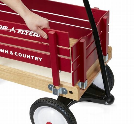 town & country radio flyer wagon