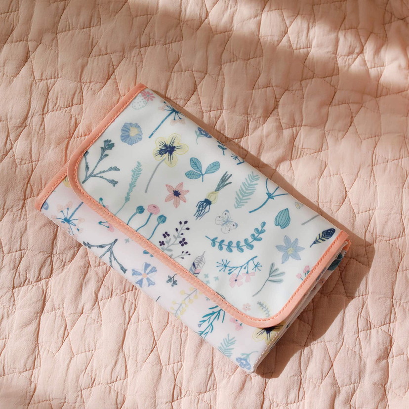 おむつ替えシート おむつ替え コンパクト おしゃれ シート 新生児 清潔 折りたたみ おむつ替えマット 赤ちゃん おむつ替えシート おむつ替え コンパクト おしゃれ シート 新生児 清潔 折りたたみ おむつ替えマット 赤ちゃん