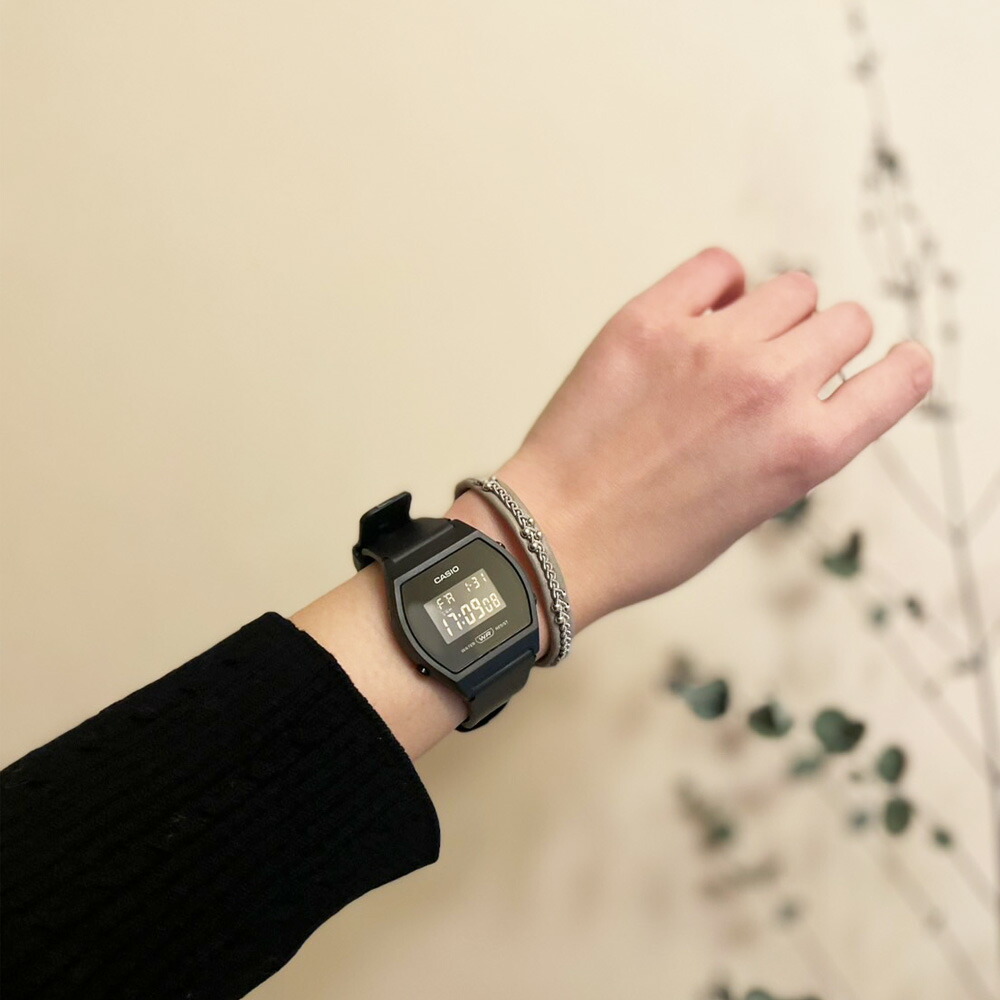 楽天市場】CASIO “STANDARD” B640WB-1BJF ブラック/反転液晶