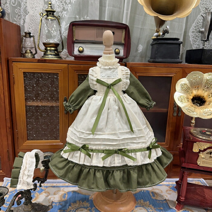 アンティークドール エプロンドレス file.jpg