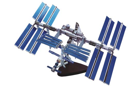 アオシマ スカイネット 立体パズル 4Dパズル 国際宇宙ステーション＆スペースシャトル