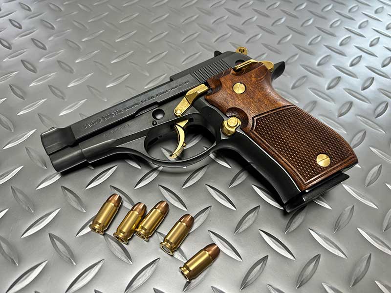 マルシン モデルガン完成品 M84 特別仕様 強化版 エクセレントヘビーウェイト プレミアムエディション ハーフチェッカー木製グリップ仕様