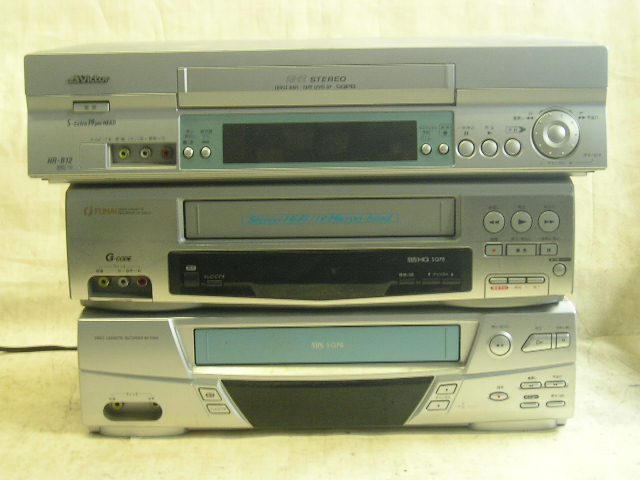 SONY HI-BAND ベータ　ビデオデッキ SL-200D SONY SL-200D Hi-Band Betahi-fi ベータマックスビデオデッキ