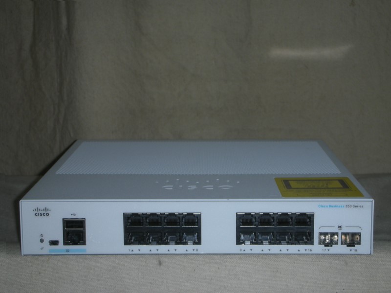 【中古】Cisco Business 350 [CBS350-16T-2G V03]