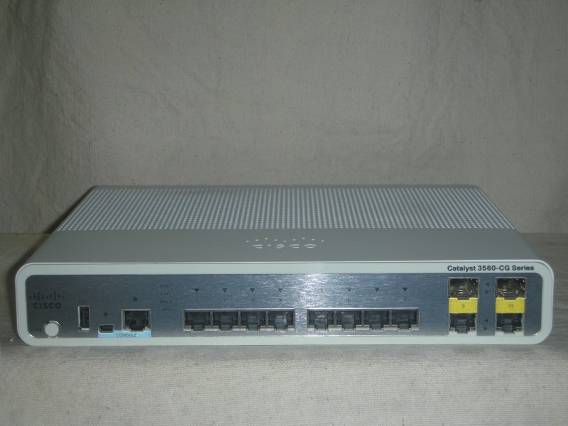 【中古】Cisco Catalyst 3560-CG [WS-C3560CG-8TC-S V02]