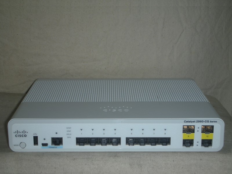 ルーター・ネットワーク機器 Cisco WS-C3560CX-8XPD-S Cisco Catalyst WS-C3560CX-8XPD-S 8-Port Managed Network