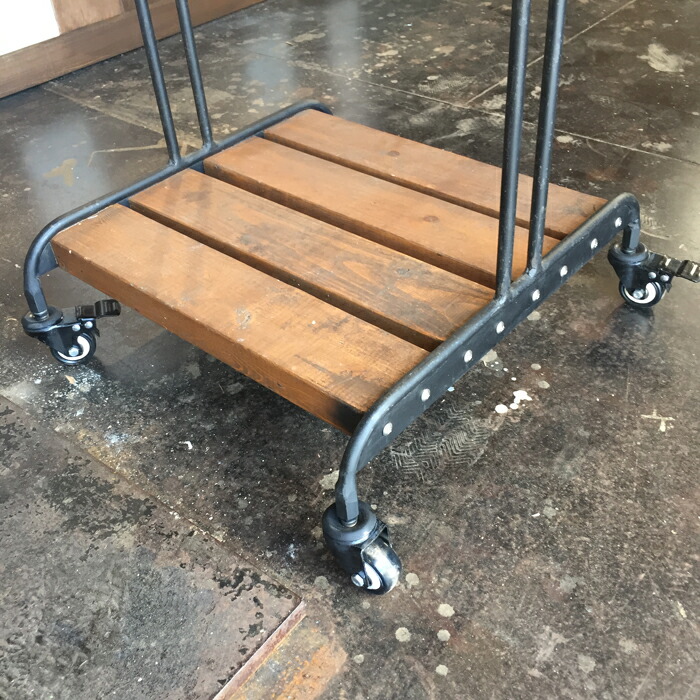 スタンド看板 ウエスタンレッドシダー ウォールナット ウッド アイアン ウォールナット 無垢材 Belt 木 鉄 看板 スチール 店舗 店舗雑貨 おしゃれ 男前 看板 スタンド看板 手作り お好きな文字入れます Steel Belt オリジナル W450 H1350 Steel Belt Industrial店舗看板