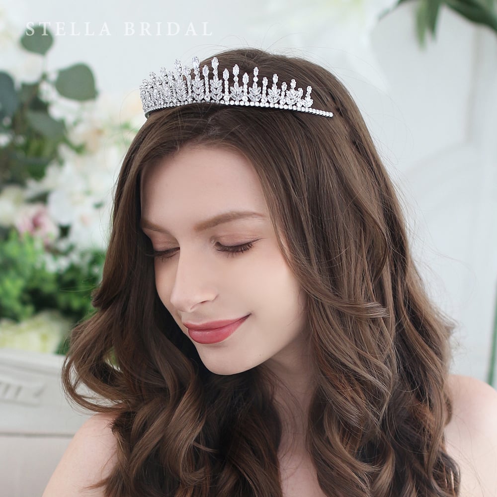 【STELLA BRIDAL公式】ミシェーラ ジルコニア ブライダル ティアラ ｜キュービックジルコニア ビジュー ブライダル 花嫁 結婚式 挙式 可愛い かわいい ヘアアクセサリー ティアラ お洒落 おしゃれ ブライダルアクセサリー ウェディング ステラブライダル｜STELLA BRIDAL店 11,232円