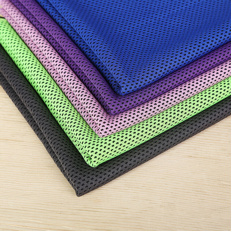 楽天市場 ひんやり 冷感 スポーツタオル 水 冷却 Cool 夏の熱中症対策 速乾 軽量 超吸水 冷感タオル ひんやりタオル クール タオル 熱中症 対策 暑さ 夏 海 川 日差 日射 フェイスタオル スポーツジム 冷える 冷たい Cool アイスタオル 敬老の日 ポイント消化 母の日