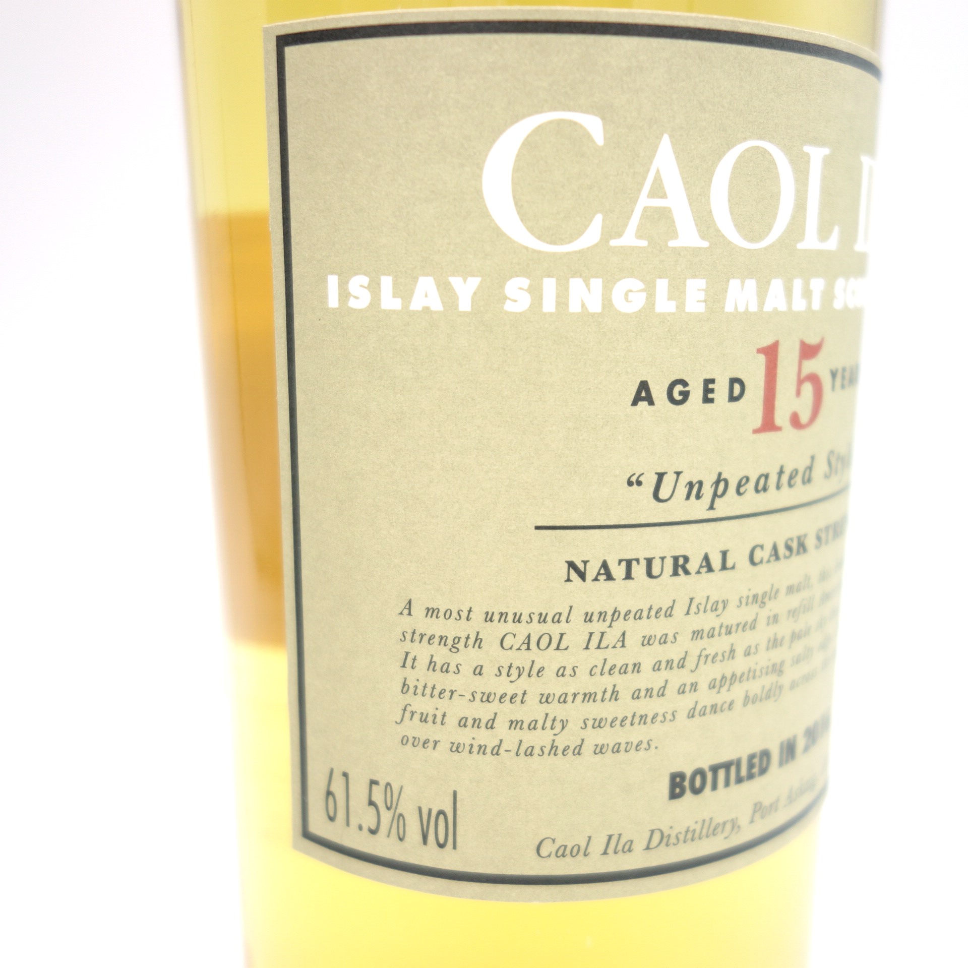 カリラ 15年 アンピーテッド カスクストレングス 61.5度 700ml