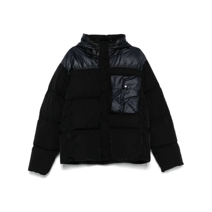 CP COMPANY ライトジャケット　フード　Mサイズ CP COMPANY ライトジャケット フード Mサイズ（C.P. COMPANY