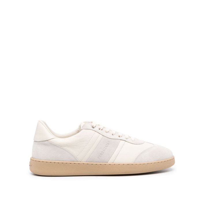 【国内発送】[Ferragamo] スニーカー (NUMBER 0747218 BIANCO) 国内発送】[Ferragamo] スニーカー (NUMBER 0747218 BIANCO