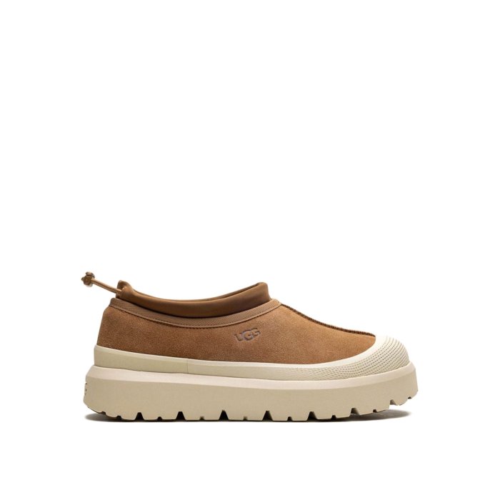 美品　UGG スニーカー　23.5㎝　アグ 楽天市場】UGG アグ スニーカー CA805 V2 REMIX リミックス 1152960