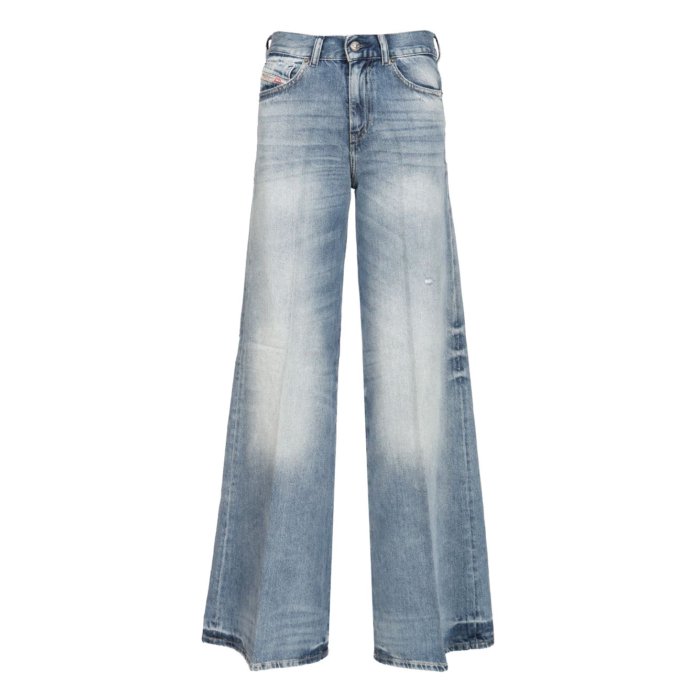 ディーゼル　ワイド　フレア　デニムパンツ　D-AKII 26 ブルー 1 フレア Jeans - D-Akii | ライトブルー | ウィメンズ | DIESEL