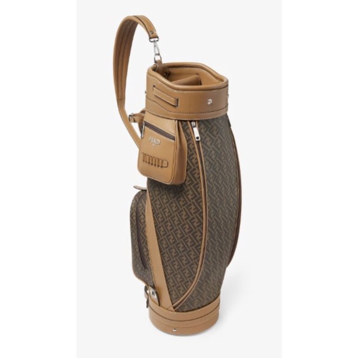 【美品】フェンディ カール・ラガーフェルド コラボ バックパック フェンディ×カール・ラガーフェルド、「FF」ロゴやコラージュ柄の