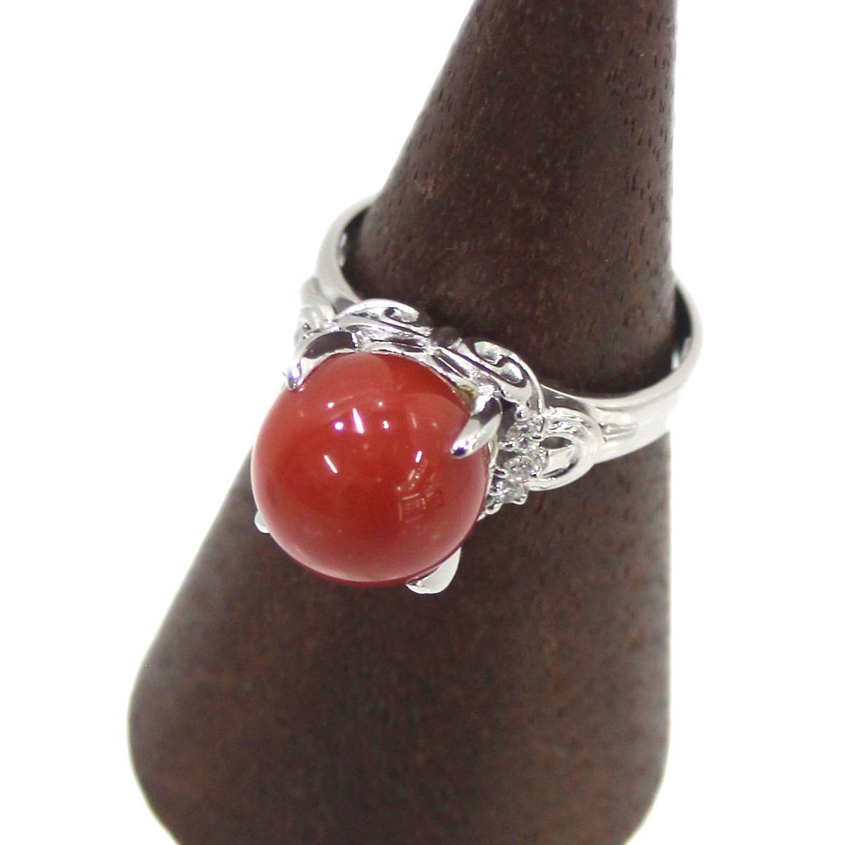 【中古】 Pt900　赤珊瑚 リング　赤サンゴ約）10.5ｍｍ　ダイヤ0.07ct　サイズ12号 珊瑚ソーティイグ付き 総重量7.1ｇ　プラチナ　ジュエリー　レディース 磨き仕上げ品 KS-nt ランクA