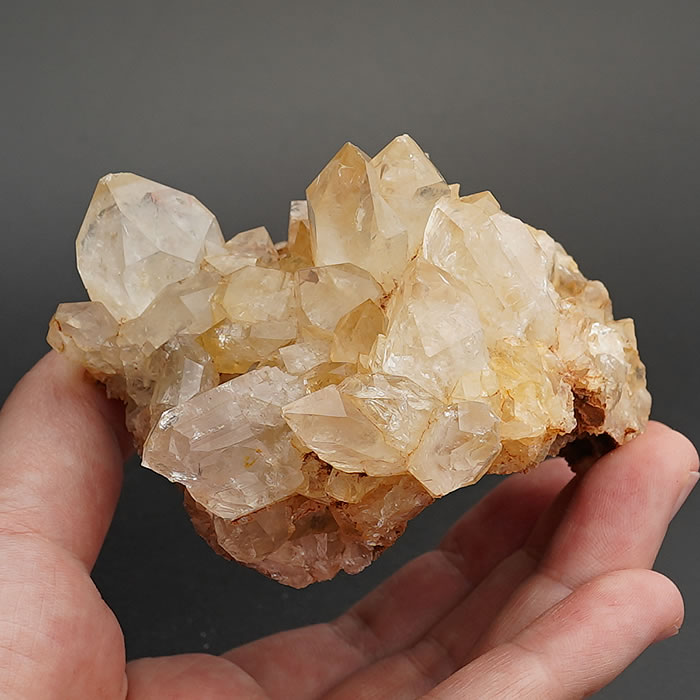 約950g以上あり‼️金運★超爆発‼️天然シトリンクラスター原石 楽天市場】【一点物】【希少】天然シトリン クラスター 原石