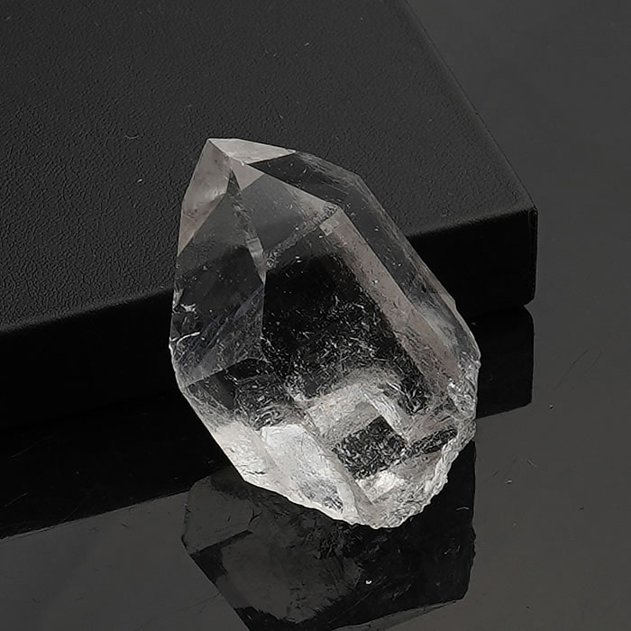 【一点物】アーカンソー産 水晶ポイント 水晶 原石 天然石 パワーストーン ヒーリングストーン 天然水晶 アーカンソー水晶 ポイント｜ステラガーデン in 八ヶ岳