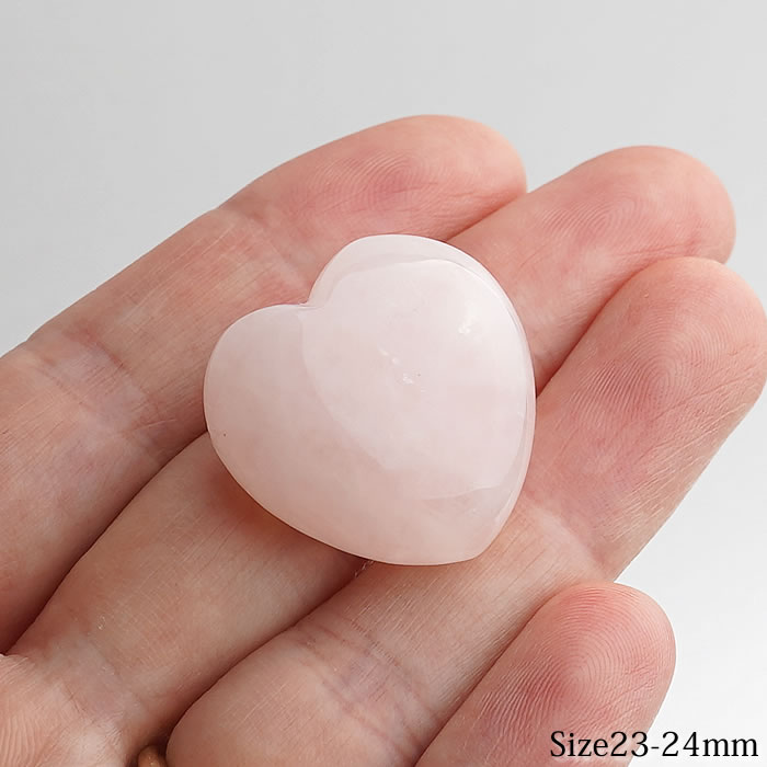 高品質ローズクォーツランダムカット　虹入り　置物　恋愛運　貴重　置物　インテリア 数量限定】 開運 ローズクォーツ 龍 置物 台座付き 天然石