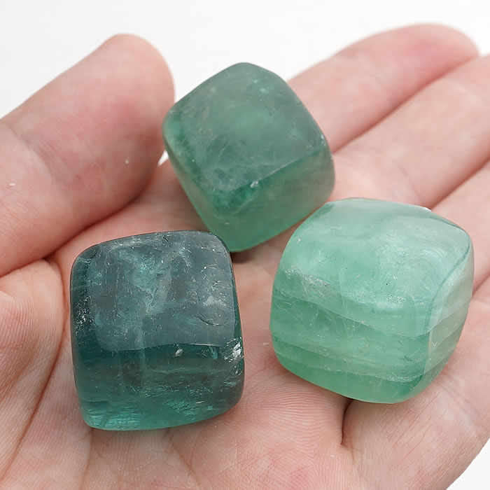 楽天市場】キャンディーカラーフローライト タンブルさざれ 100g