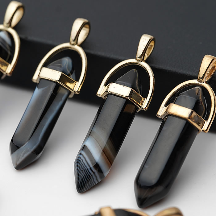 楽天市場】水晶 クリスタルクォーツ 天然水晶 両剣ポイント ペンダント