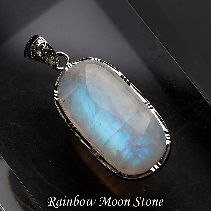 楽天市場】【一点物】レインボームーンストーンAAA (鉱物名：天然