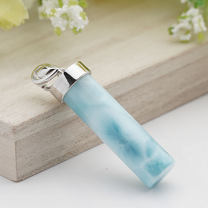 楽天市場】ラリマー 天使の羽 ペンダントトップ ネックレス 天然石