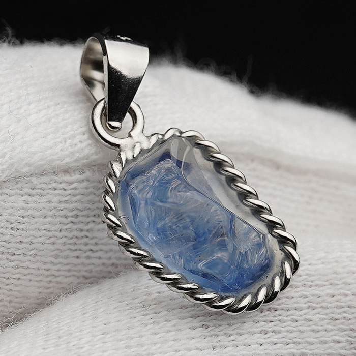 楽天市場】【一点もの】デュモルチェライトインクォーツ ペンダント