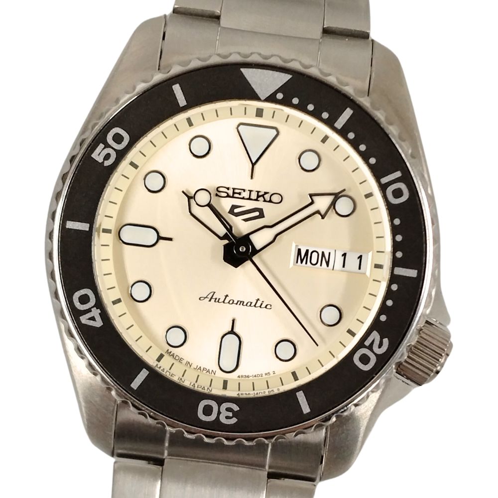 SEIKO 自動巻き 腕時計 黒文字盤 5万円以下でセイコーほか3本紹介】カラー文字盤にはない魅力が