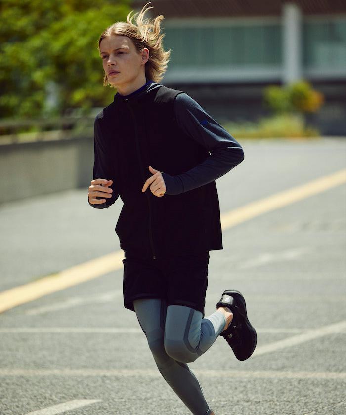デサント ウールランニングフーディー Wool Running Hoodie フード付 フィット感 メンズ ウェア ウインドブレーカー ウィンドブレーカー ピステ ランニングウェア トレイルランニング トレラン スポーツウェア ブランド 22年春夏モデル Djmugc24 ホットセール