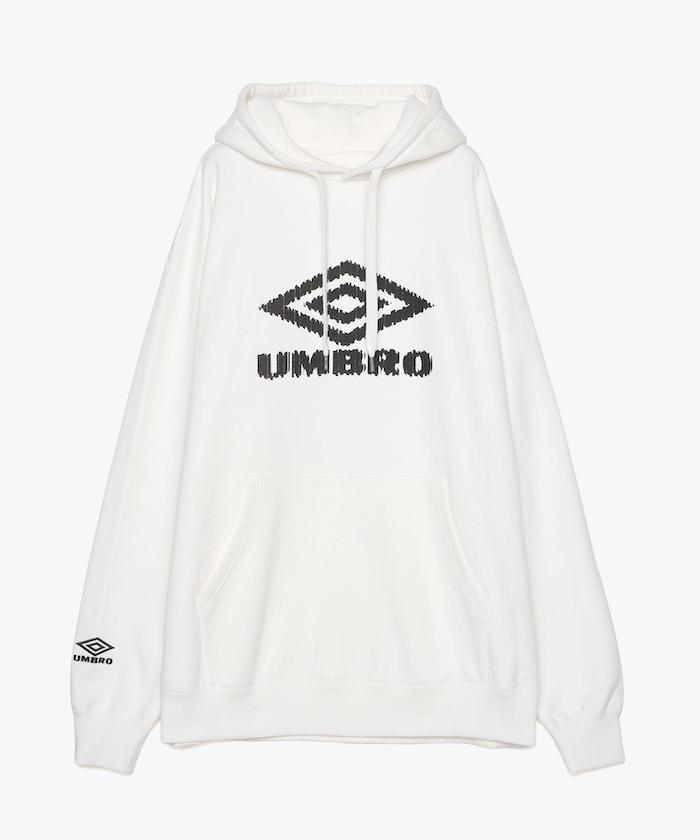 【公式】アンブロ umbro 【Kosuke Kawamura×UMBRO】フーデッドパーカー 河村康輔 コラージュ コラボ ユニセックス メンズ レディース サッカー フットボール スポーツ ブランド 2026年春夏モデル UF6SSW02U|デサント公式通販 店