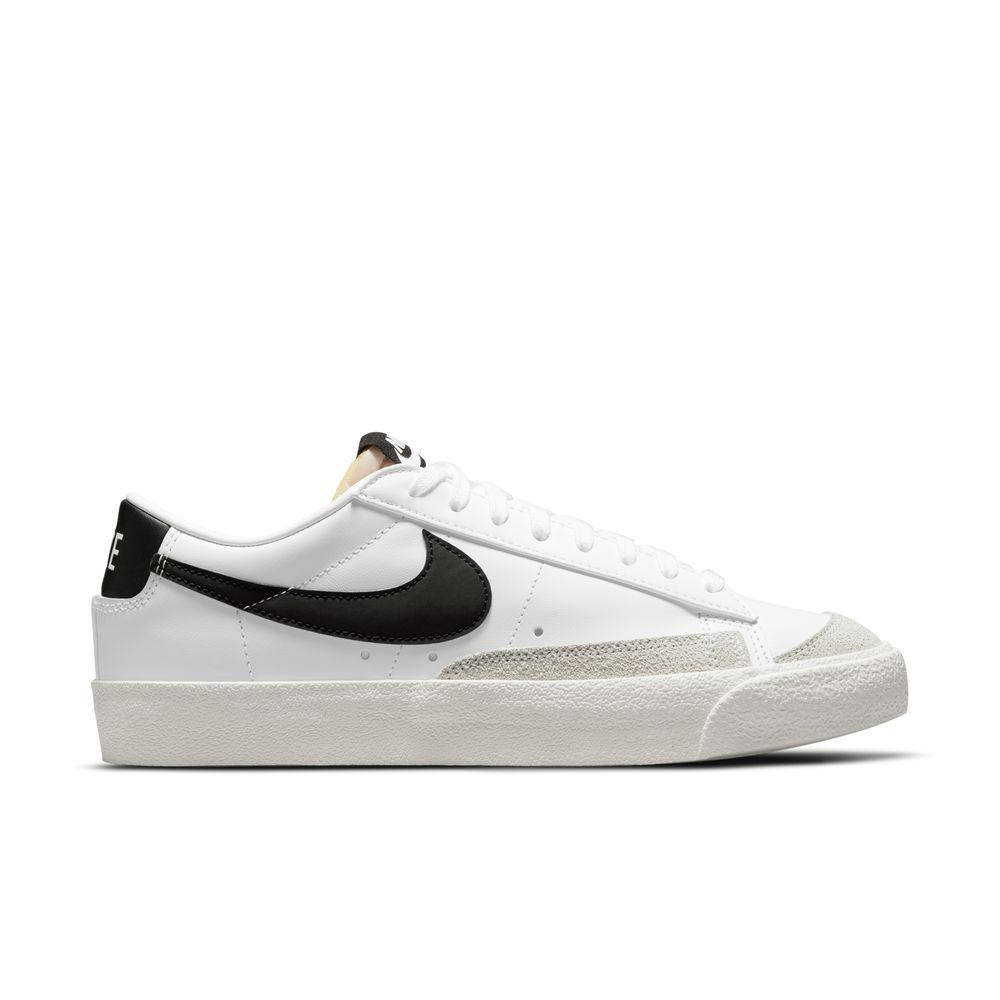 ナイキ (NIKE) ナイキ ウィメンズ ブレーザー LOW 77 シューズ レディースカジュアル レディース ホワイト/ブラック/セイル/ホワイト DC4769-102