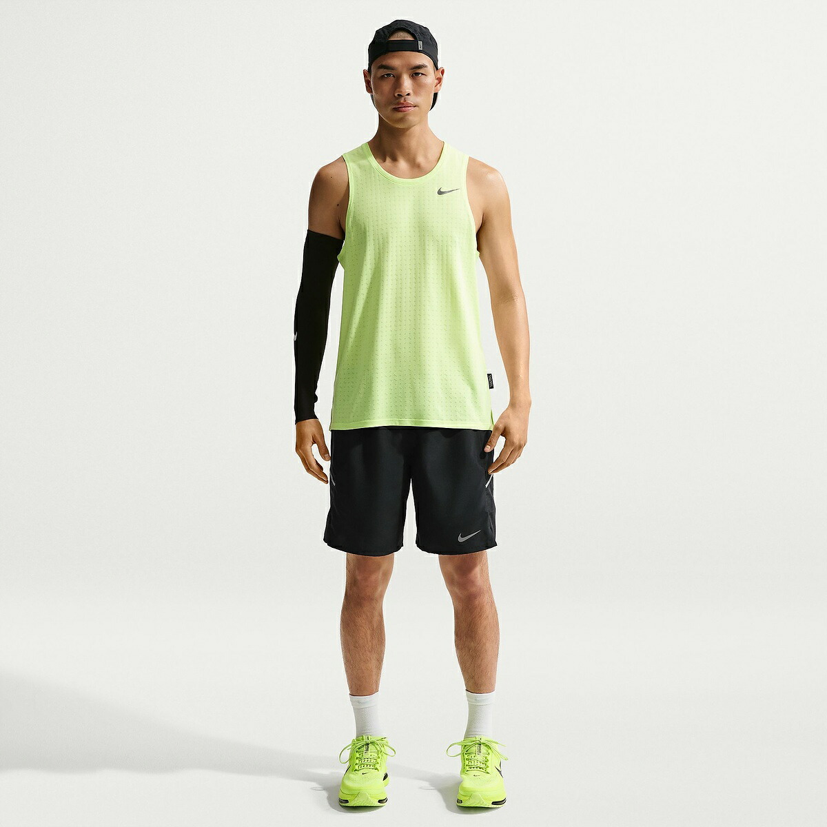 ナイキ (NIKE) ナイキ DF MILER 7BF ショート ランニング メンズショーツ パンツ メンズ BLACK/REFSIL IF2071-010 4,675円