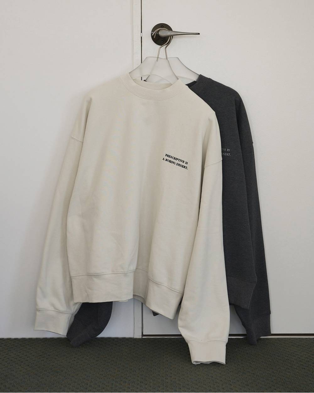 【26SS】【即納】anuke（アンヌーク） Embroidery Logo Sweat　エンブロイダリーロゴスウェット（62610606) スウェット/長袖/ロゴスウェット Life’ｓ（ライフズ）【レディース】【正規品】